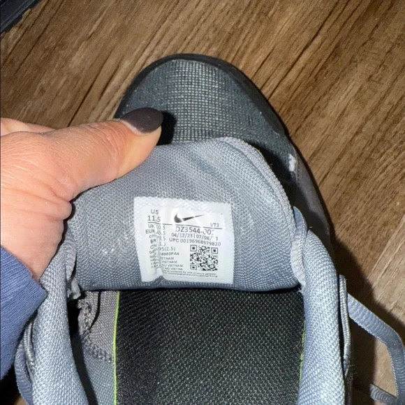 Nike Dual-Tone Athletic Shoes in Gray and Black - Picture 2 of 6